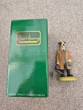 ROBERT HARROP - WIRE-HAIRED FOX TERRIER COUNTRY VET DOG FIGURINE CC134
