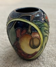 Beautiful Moorcroft Emma