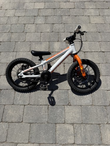 Kids pedal bike - 14”,