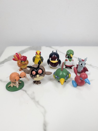 Vintage pokemon figure - pokemon,