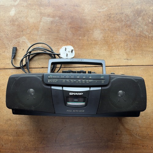 Sharp 272 vintage boombox - qt-272,