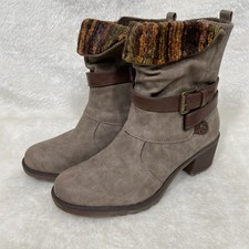 Pavers Relife Boots Size 5