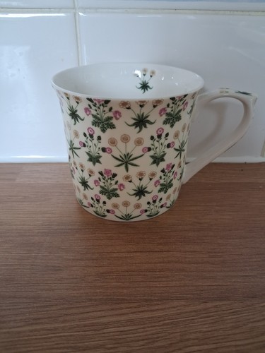 Fine bone china - bone, mug