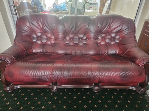 Burgundy leather piece suite - leather,