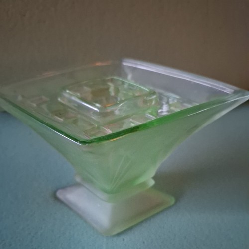Bagley glass art deco 1930s - bagley,