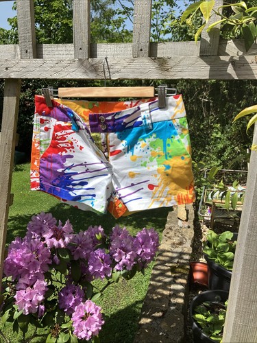 Loudmouth paint splash design - loudmouth,