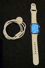 APPLE WATCH SE *Great Condition* 44mm 2022 : Fully Working Smart Watch