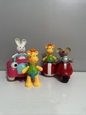 Early learning centre click clack toys car motorbike 4 figures 