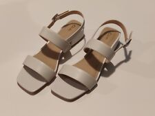 Clarks Seren 25 White Leather Strap Luxury Italian Sandals Size 7.5 E (Wide)