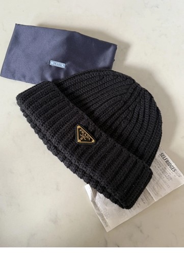 Prada wool beanie hat - beanie, m
