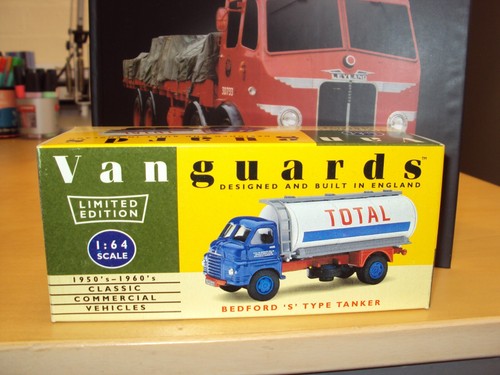 Corgi vanguards va7003 - vanguards, bedford