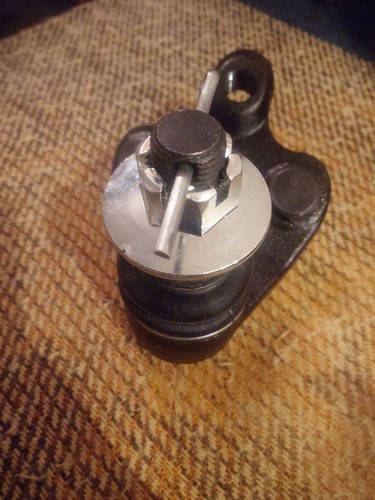 Toyota prius ball joint - joint, 2003