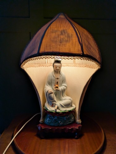 Chinese buddhist guan yin kuan - buddhist,