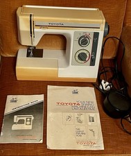 Toyota EX390  Sewing Machine With Booklets And Parts - Working Order - Pedal