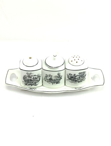 Old porcelain salt pepper - old,