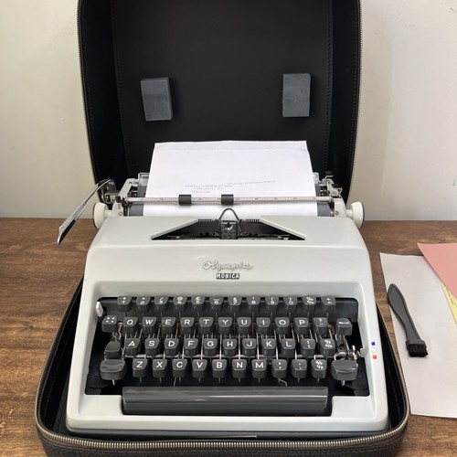 Vintage olympia monica - olympia,