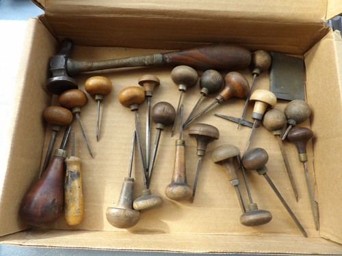 Vintage hand engraving gravers