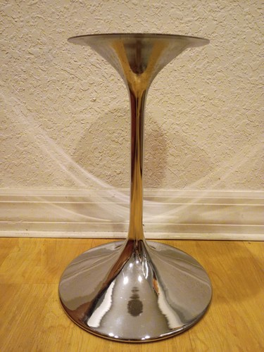 Bose pedestal tulip - pedestal,
