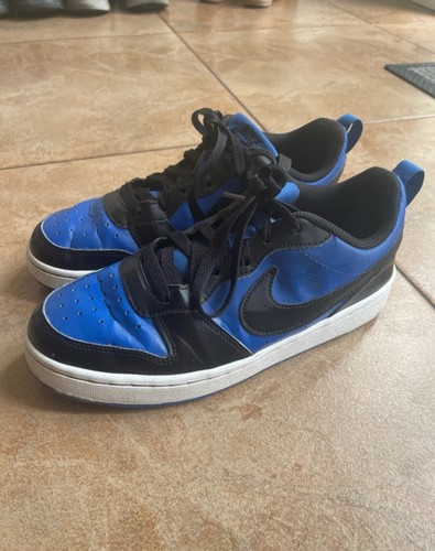 Blue nick trainer worn few - blue, a