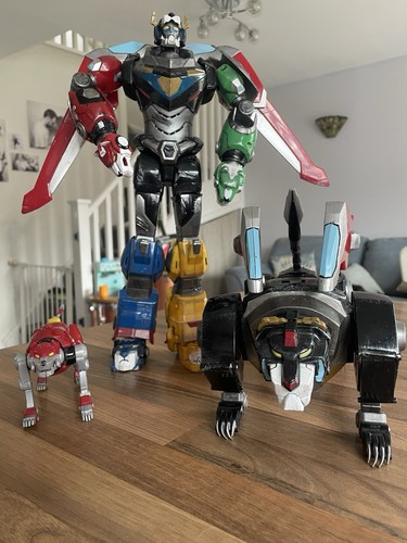 Custom painted voltron - custom,