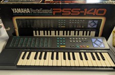 Vintage Yamaha Electronic Keyboard Portasound PSS-140 Synth 37 Key Piano