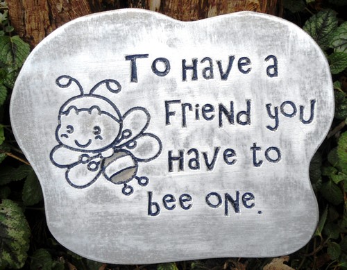 Plastic bee friend plaque mold