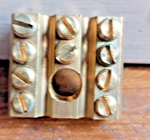 Brass way neutral bar block - brass, 3-way