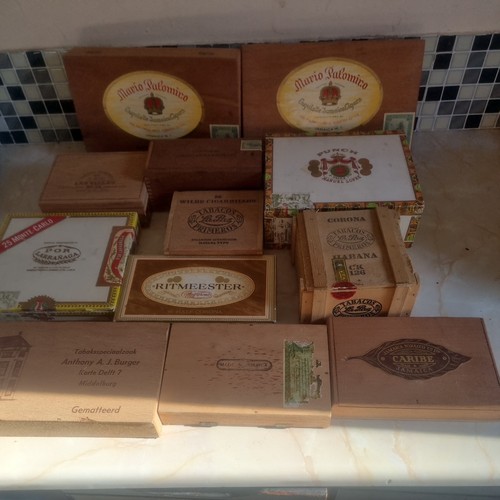 Empty wooden cigar boxes job - wooden,