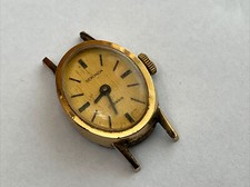 Old broken mechanical ladies