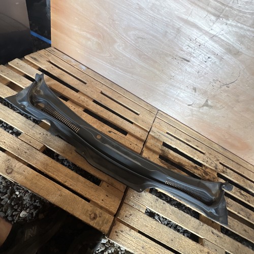 2010 volvo v50 wagon cowl - v50,