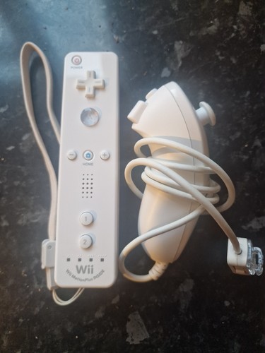 Official nintendo wii remote - nintendo,