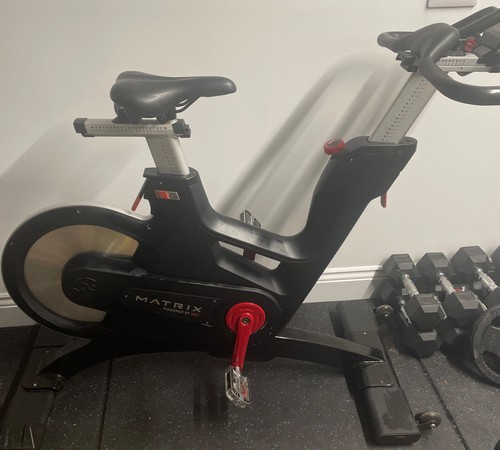 Matrix ic7 spinning bike - spinning, with