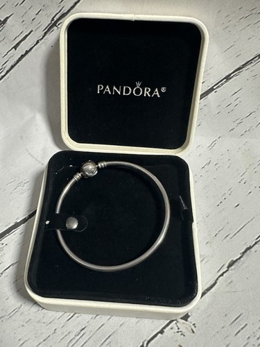Pandora 925 ale silver - cz, bow