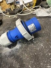 16a 3 pin blue 230v commando