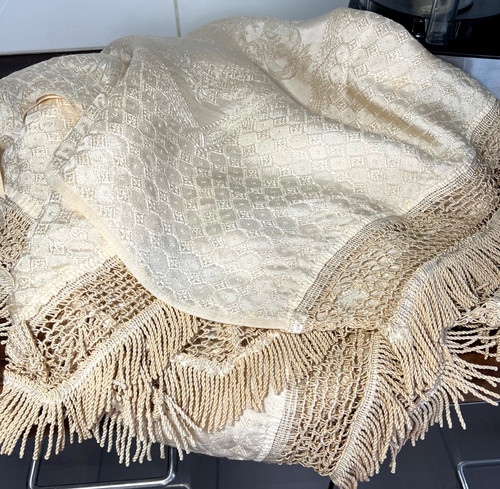 Vtg table cloth satin - vtg,