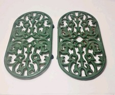 2x Cast Iron Victorian Style Green Oval Trivets Worktop Table Heat Protectors