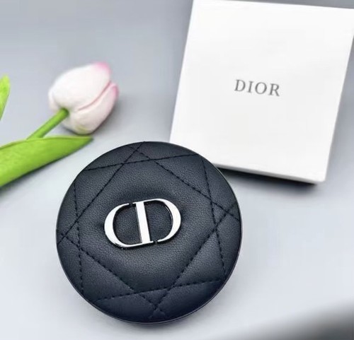 Dior compact makeup mirror - dior,