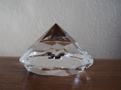 Diameter diamond gem - 2.75”, diamond/