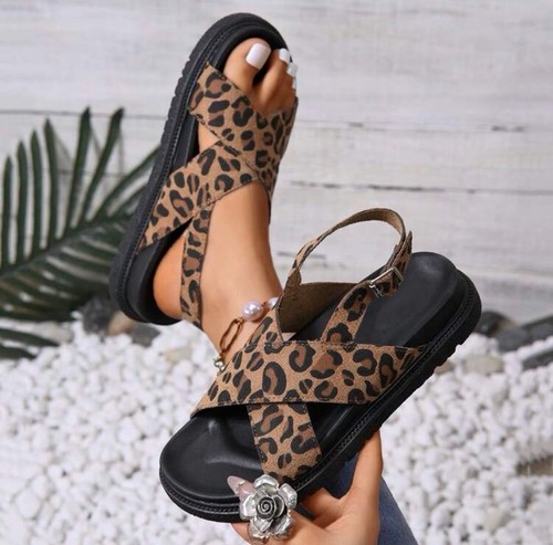 Women fashionable and - fashionable,