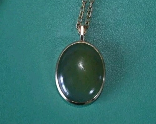 Antique 9ct gold pendant derek - 9ct,