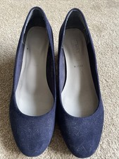 BN M&S Ladies Size 4 Navy Blue