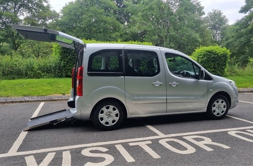 Peugeot partner wheelchair - partner,