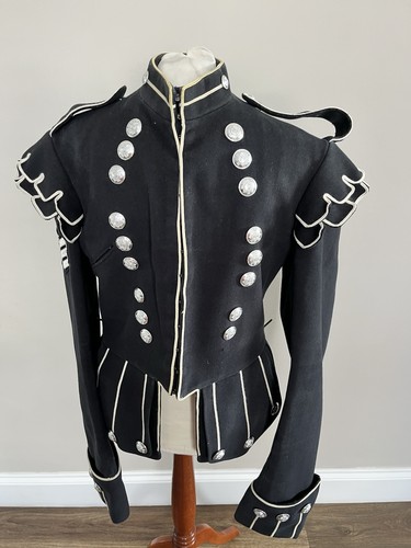 Scots guards pipers - pipers, doublet