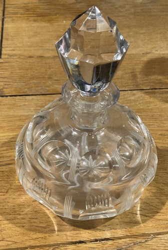 Cut glass decanter flask - cut,