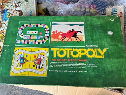 Waddingtons totopoly board - waddingtons,