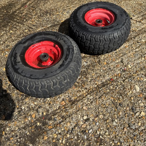 Countax ride mower pair - ride,
