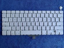 NEW Apple Macbook A1181 White