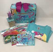 The JoJo Siwa Box Winter 2019
