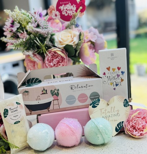 Pamper gift box - gift, birthday