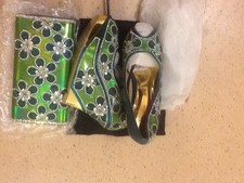 Beautiful Brand New Italian shoe & Bag Set Size 38